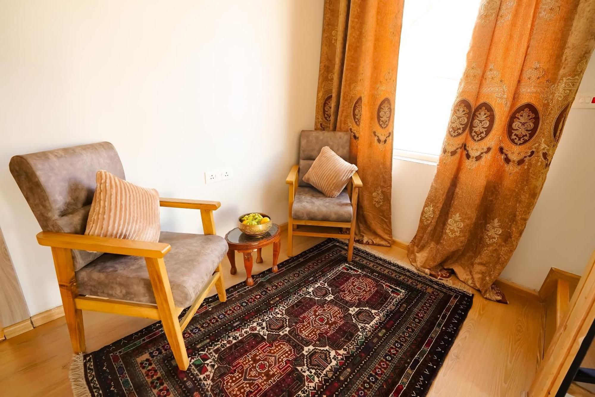 Zaabeel Kashmir Homestay *