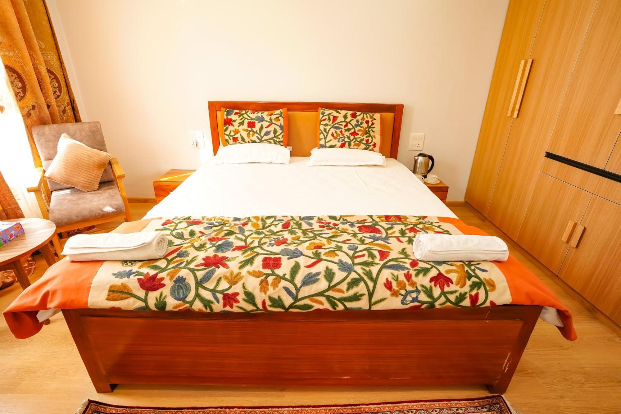 Homestay Zaabeel Kashmir